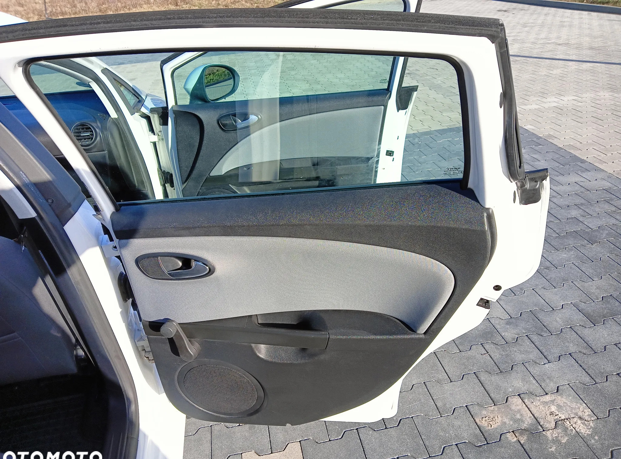 Seat Leon cena 20500 przebieg: 202500, rok produkcji 2010 z Wrocław małe 436